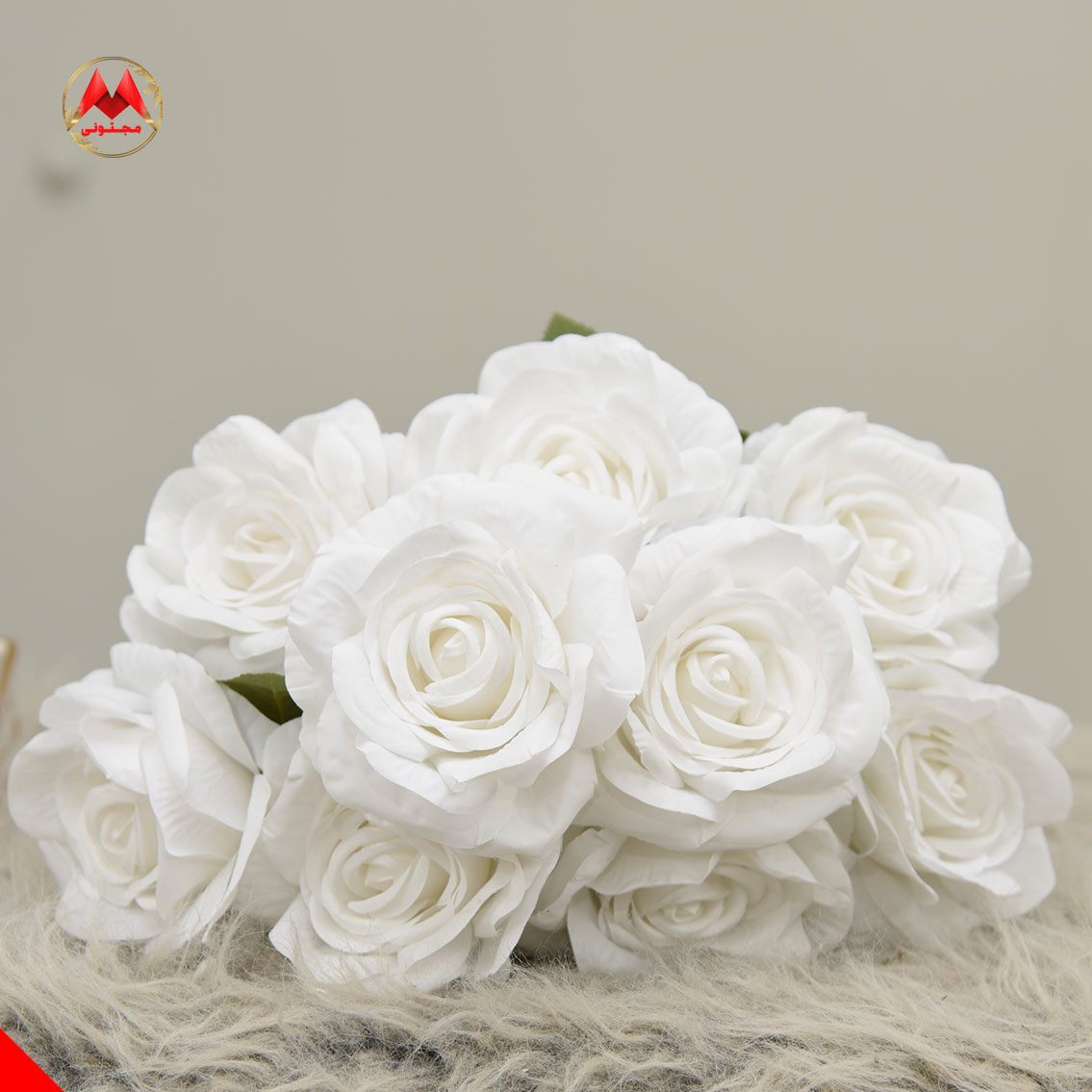 بوته رز نه گل تکرنگ سفید وارداتی؛ انتخابی خاص برای دیزاین و گلآرایی